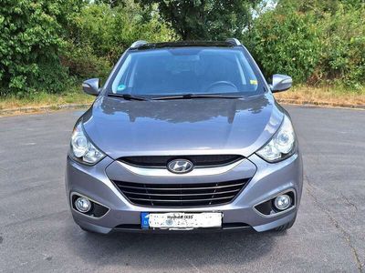 gebraucht Hyundai ix35 iX352.0 4WD Automatik Style/Leder /AHK