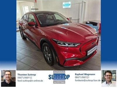 Gebraucht Ford Mustang Mach-E 216 kW (294 PS) 2023 Lucidrot SUV
