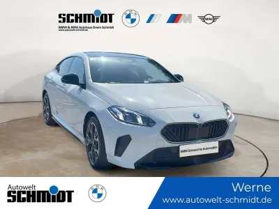 Gebraucht BMW 220 M Sport 163 PS (119 kW) 2025 Alpinweiß uni Coupé