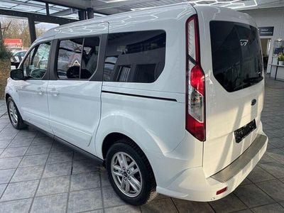 Usata Ford Tourneo Connect Titanium 120 CV (88 kW) 2018 Bianco Monovolume