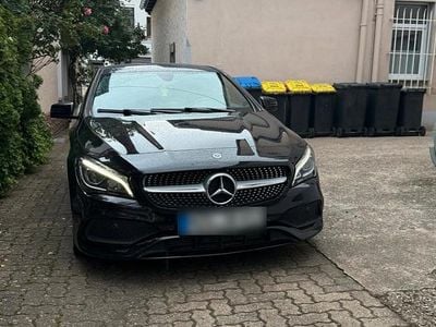 Mercedes CLA220 Shooting Brake