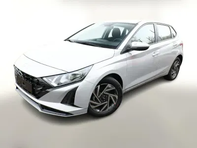 Ny Hyundai i20 Select 90 HK (66 kW) 2026 Grå Halvkombi