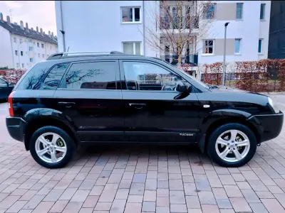 Gebraucht Hyundai Tucson 140 PS (102 kW) 2007 Andere farben SUV