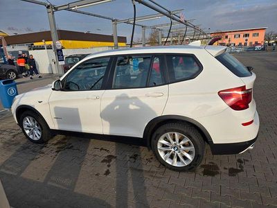 Gebraucht BMW X3 Comfort Edition 190 PS (139 kW) 2015 Weiß SUV