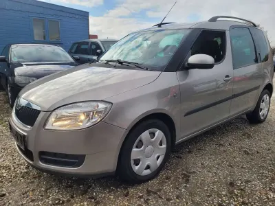 Gebraucht Skoda Roomster Plus Edition 69 PS (50 kW) 2009 Cappuccinobeige metallic Van / Kleinbus