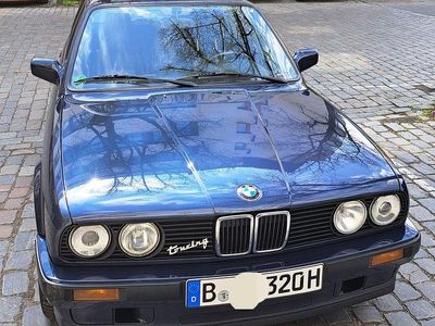 Gebraucht BMW 320 Sport Line 129 PS (94 kW) 1988 Blau Kombi