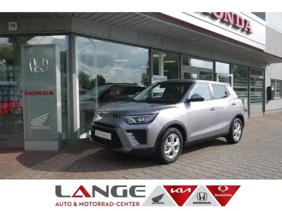 Nuova KGM Tivoli 163 CV (119 kW) 2026 Argento SUV