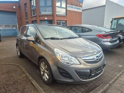 Gebraucht Opel Corsa Active 100 PS (73 kW) 2013 Muskatgrau/muskat braun(m2) (metallic) Kleinwagen
