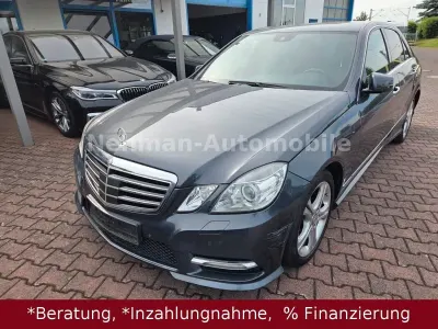 Gebraucht Mercedes E350 Sport 211 PS (155 kW) 2012 Schwarz Limousine
