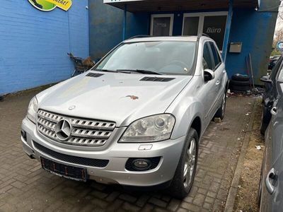 gebraucht Mercedes ML350 4 MATIC Avantgarde Klima/Navi/Xenon/SHZ/MFL