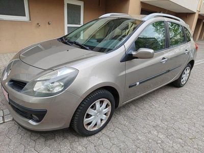 Brugt Renault Clio II Dynamique 101 HK (74 kW) 2009 Beige Sedan