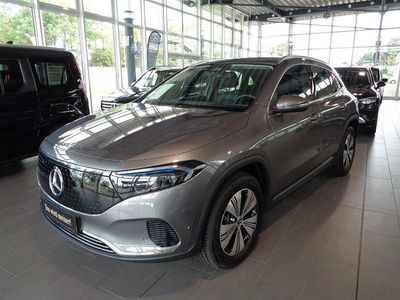 Mercedes EQA300