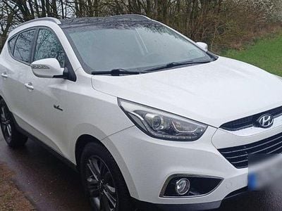 Gebraucht Hyundai ix35 Trend 135 PS (99 kW) 2015 Weiß SUV