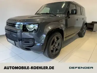 Gebraucht Land Rover Defender SE Dynamic 300 PS (220 kW) 2024 Carpathian grey SUV
