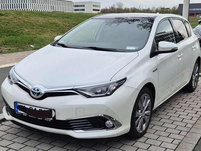 Toyota Auris Hybrid