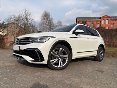 Gebraucht VW Tiguan R-line 200 PS (147 kW) 2021 Weiß SUV