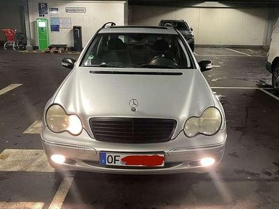 Mercedes C200