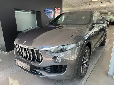 Gebraucht Maserati Levante 430 PS (316 kW) 2017 Grau SUV