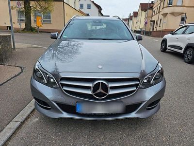 Mercedes E220