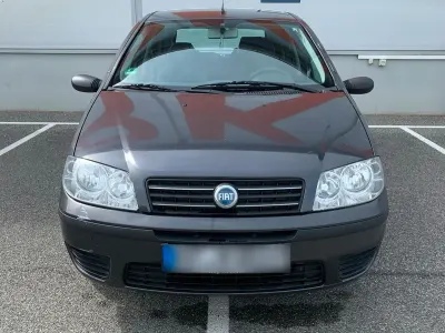 Używany Fiat Panda 60 KM (44 kW) 2005 Szary Hatchback