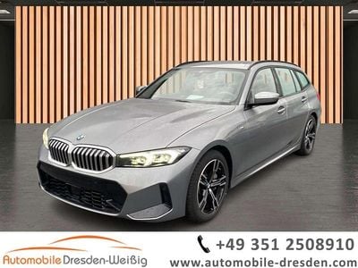 Grau (metallic) Gebraucht 2024 BMW 330 M Sport Kombi | 38.980 € (Guter Preis)