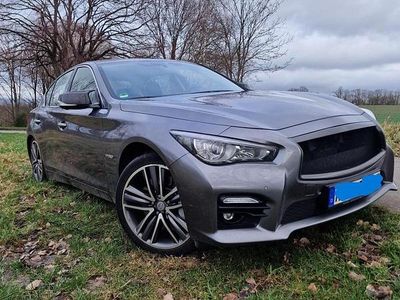 Silber Gebraucht 2025 Infiniti Q50 Sport Tech Limousine | 20.000 €