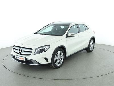 Gebraucht Mercedes GLA220 Urban 170 PS (125 kW) 2014 Weiß SUV