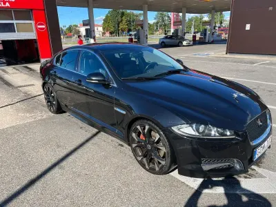 Gebraucht Jaguar XF S 275 PS (202 kW) 2012 Schwarz Limousine