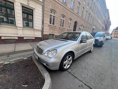 Silber Gebraucht 2004 Mercedes C200 Elegance Limousine | 4.500 €