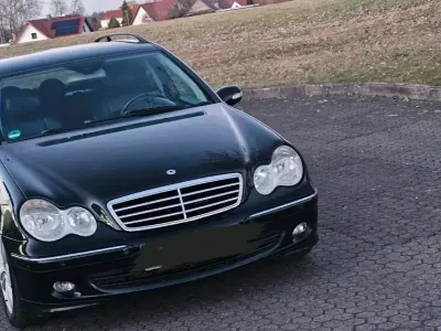 Gebraucht Mercedes C320 224 PS (164 kW) 2006 Schwarz Kombi