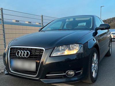 Gebraucht Audi A3 Attraction 105 PS (77 kW) 2011 Schwarz Kleinwagen