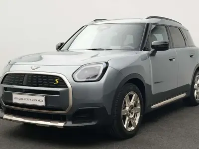 Gebraucht Mini Countryman Favoured 225 kW (306 PS) 2025 Grün SUV