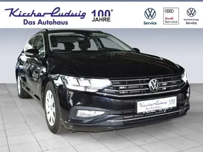 Gebraucht VW Passat Business 200 PS (147 kW) 2023 Schwarz Kombi