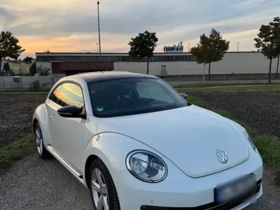 Gebraucht VW Beetle Edition 160 PS (117 kW) 2013 Weiß Kleinwagen