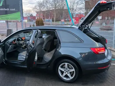 Second-hand Audi A4 Design 150 CP (110 kW) 2018 Gri Break