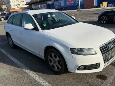 Używany Audi A4 Attraction 143 KM (105 kW) 2008 Biały Kombi
