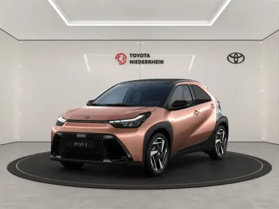 Neu Toyota Aygo X Lounge 116 PS (85 kW) 2026 Braun SUV