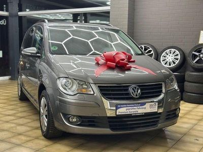 Andere Gebraucht 2009 VW Touran Trendline Van / Kleinbus | 6.490 € (Etwas zu teuer)