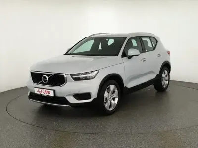 Gebraucht Volvo XC40 Momentum 190 PS (139 kW) 2019 Silber SUV