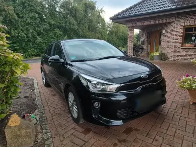 Gebraucht Kia Rio DREAM-TEAM Edition 84 PS (61 kW) 2020 Schwarz Kleinwagen