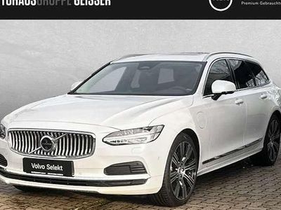 Neu Volvo V90 Ultra 350 PS (257 kW) 2025 Weiß Kombi