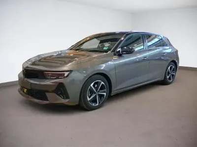 Gebraucht Opel Astra 131 PS (96 kW) 2025 Grau/typ aussenverkleidung met Kleinwagen