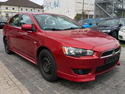 Gebraucht Mitsubishi Lancer 143 PS (105 kW) 2009 Rot Limousine