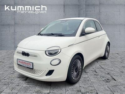 Gebraucht Fiat 500e Icon 86 kW (118 PS) 2023 Weiß Limousine