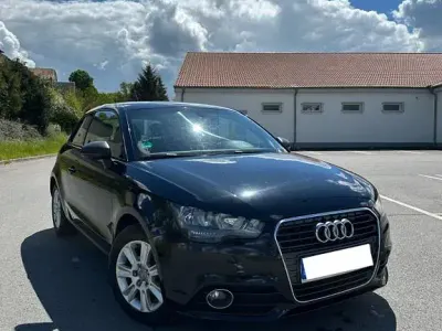 Gebraucht Audi A1 Ambition 86 PS (63 kW) 2011 Schwarz Kleinwagen