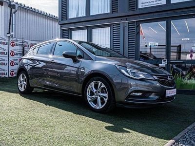 Gebraucht Opel Astra Dynamic 125 PS (91 kW) 2018 Grau Limousine