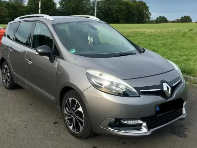 Gebraucht Renault Scénic 132 PS (97 kW) 2015 Grau Van / Kleinbus