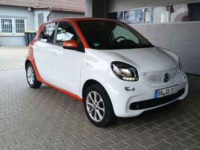Gebraucht Smart ForFour 71 PS (52 kW) 2019 Weiß Kleinwagen