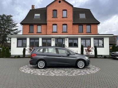 Gebraucht BMW 220 Luxury Line 190 PS (139 kW) 2015 Weiß Van / Kleinbus