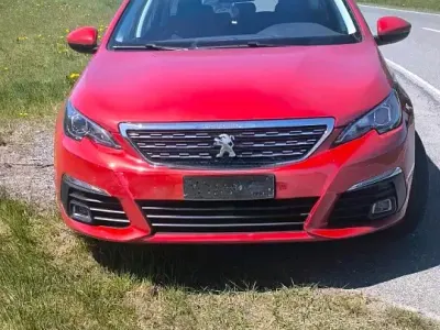 Usata Peugeot 308 SW 131 CV (96 kW) 2019 Rosso Station wagon